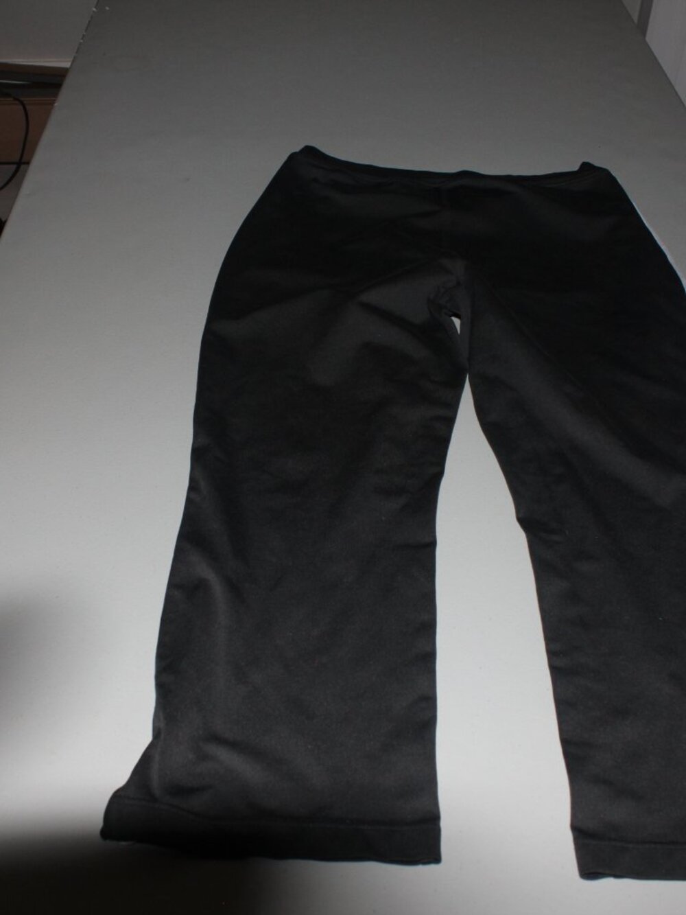 Black ReebokAthletic Pants Size Medium - Picture 4 of 5